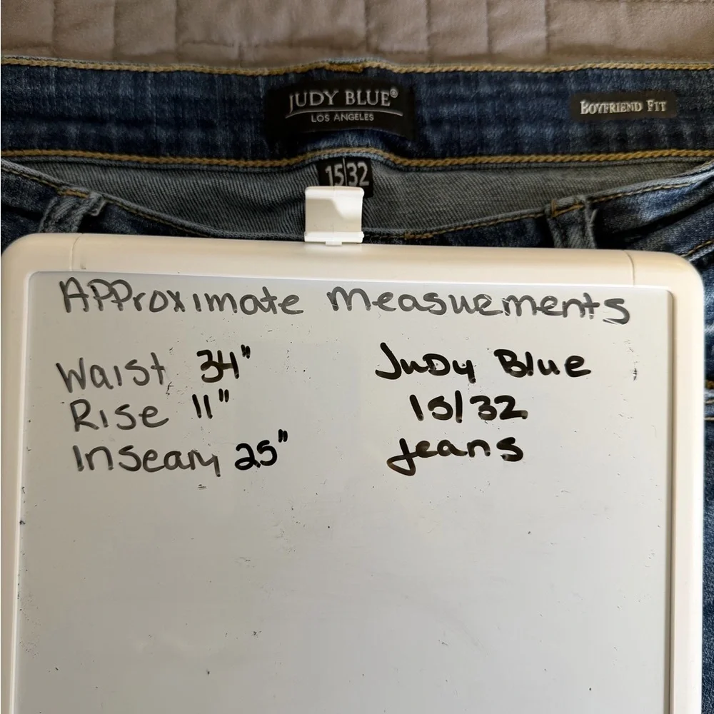 Judy Blue Boyfriend Fit Jeans Size 15/32 - Picture 4 of 4